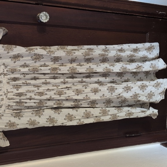 Free People Oasis Maxi Dress Bohemian Flowy Short Sleeve Beige Size XS Oversized - Picture 7 of 13